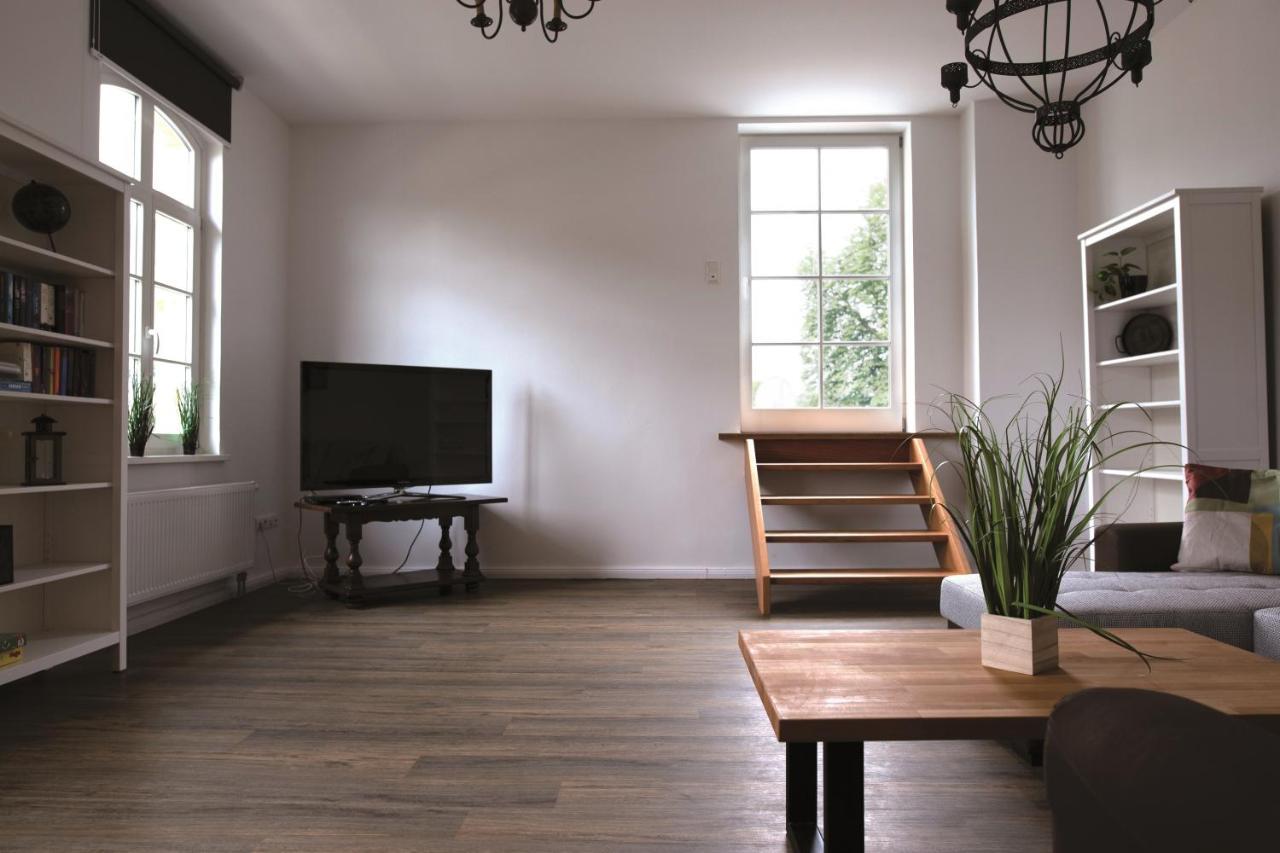 Ferienwohnung Im Bahnhof Luegde Ngoại thất bức ảnh